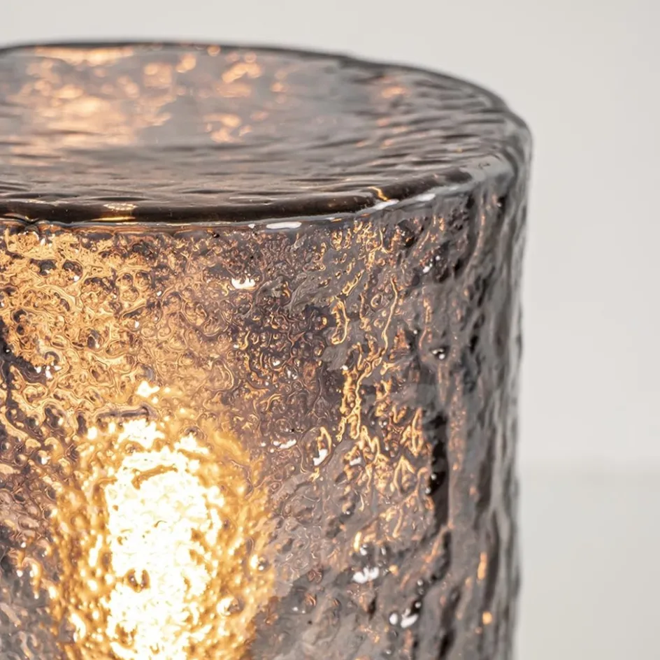 Kleine tafellamp zwart met smoke glazen kap>Straluma Hot