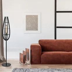 Landelijke vloerlamp mat zwart met houten kap></noscript>Straluma Clearance