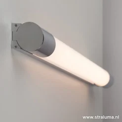LED badkamer-wandlamp met stopcontact></noscript>Straluma Best