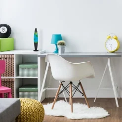 Mat zwarte lavalamp met blauw water en groene vlekken><noscript><img width=