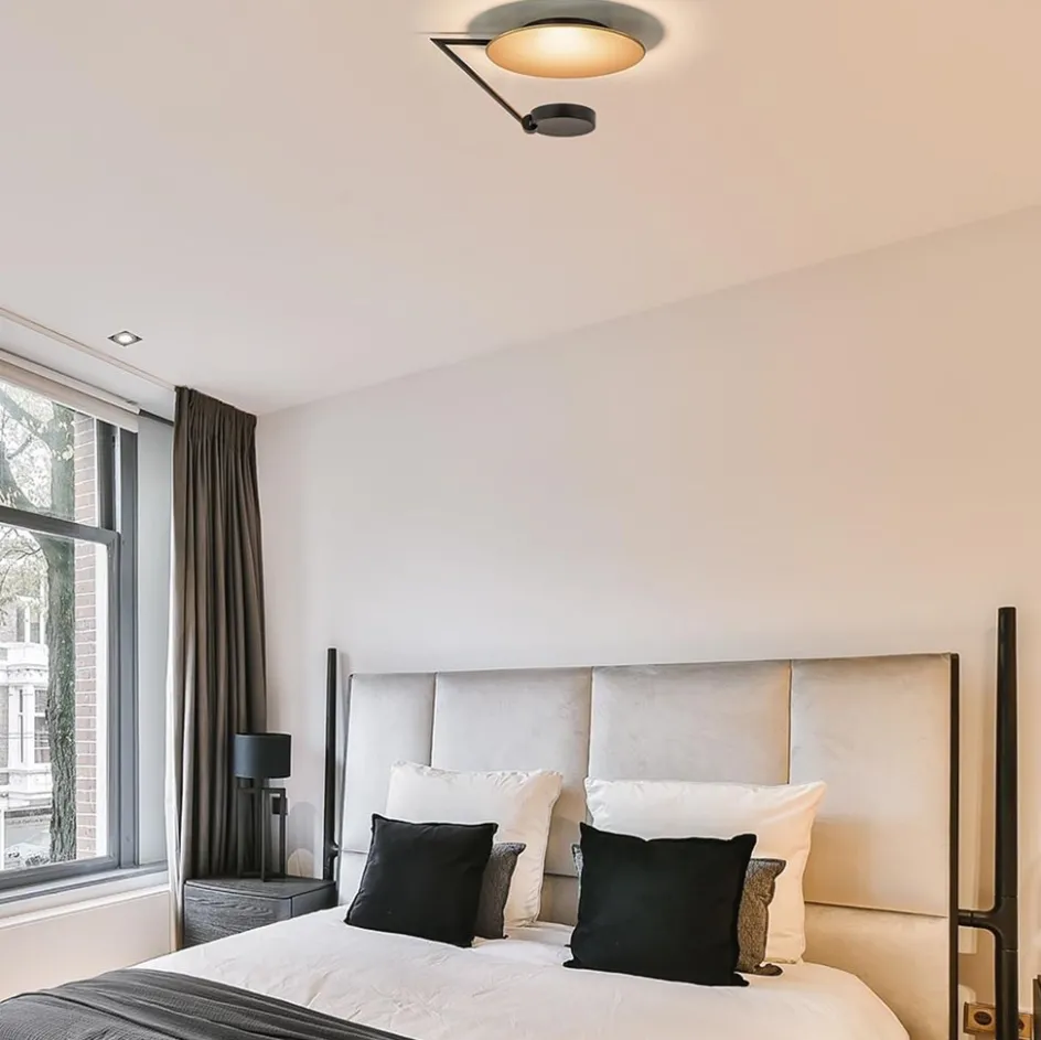 Mat zwarte LED plafondlamp met goud>Straluma Outlet