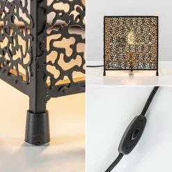 Mat zwarte tafellamp met goud vierkant></noscript>Straluma Online