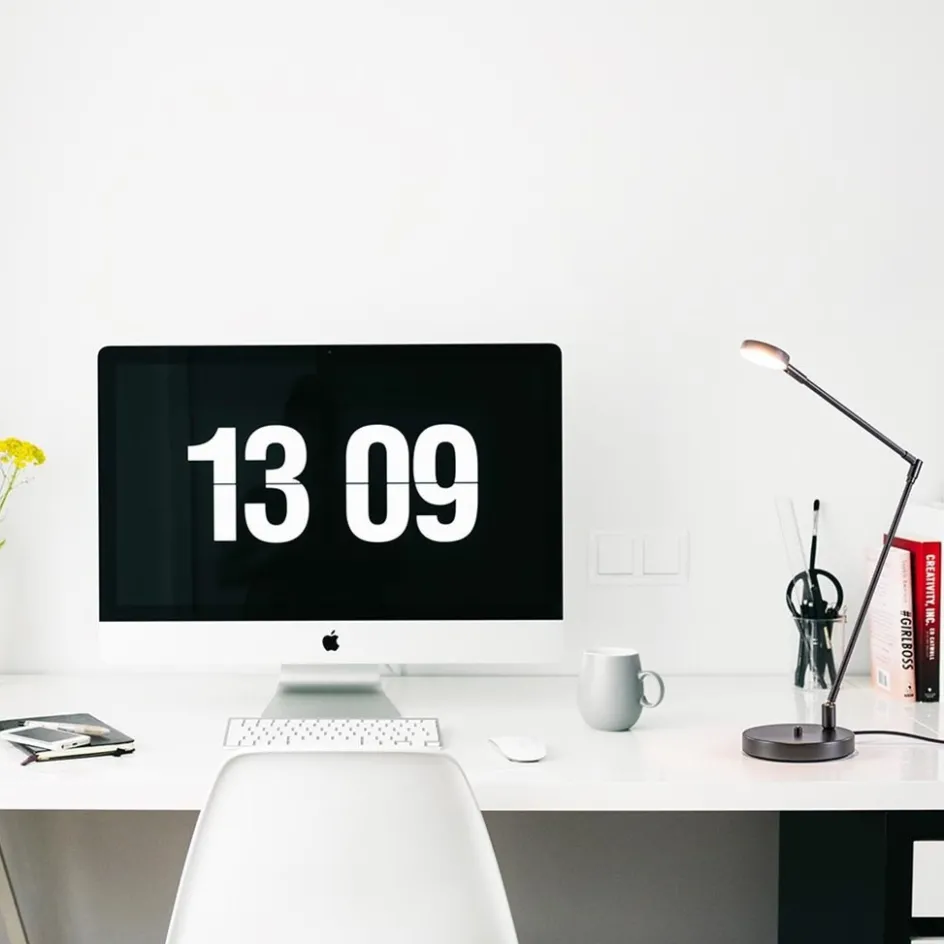 Moderne bureaulamp zwart staal met dimbaar LED>Straluma Sale