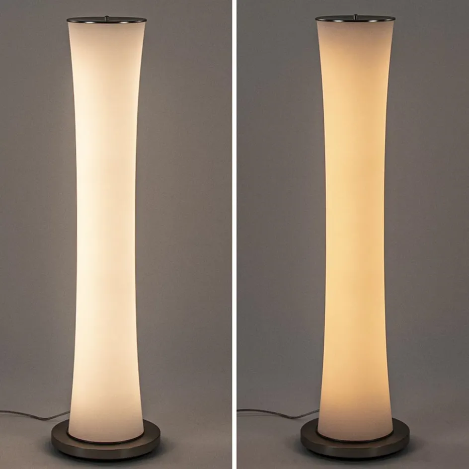 Moderne LED vloerlamp opaal glas met dim to warm>Straluma Best