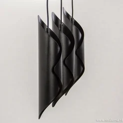 Moderne 3-lichts hanglamp zwart metaal></noscript>Straluma Clearance