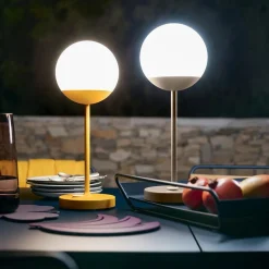 Oplaadbare buitenlamp tafel grijs IP44></noscript>Straluma Best