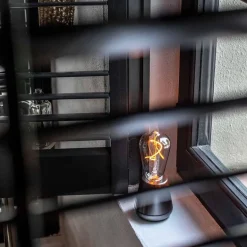 Oplaadbare tafellamp titanium met smoke lichtbron></noscript>Straluma Clearance