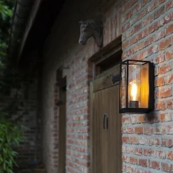 Rechthoekige buitenlamp zwart met houtlook en glas></noscript>Straluma Online