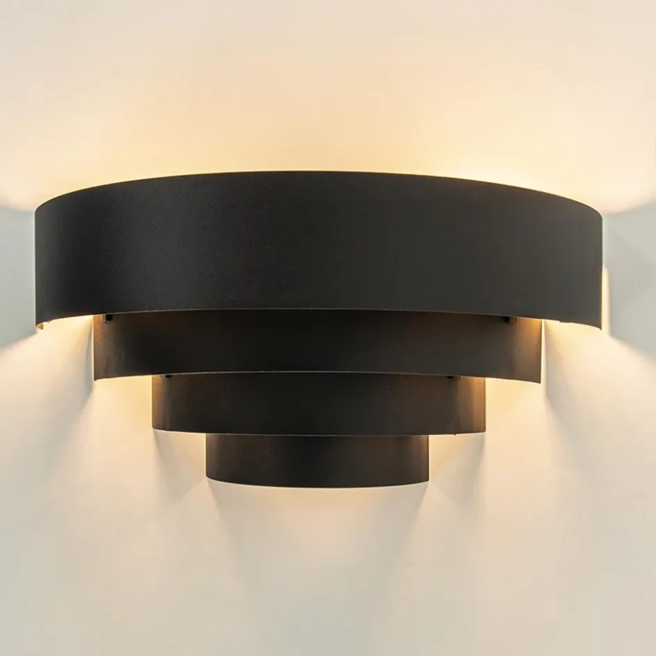 Robuuste wandlamp zwarte ringen>Straluma Hot