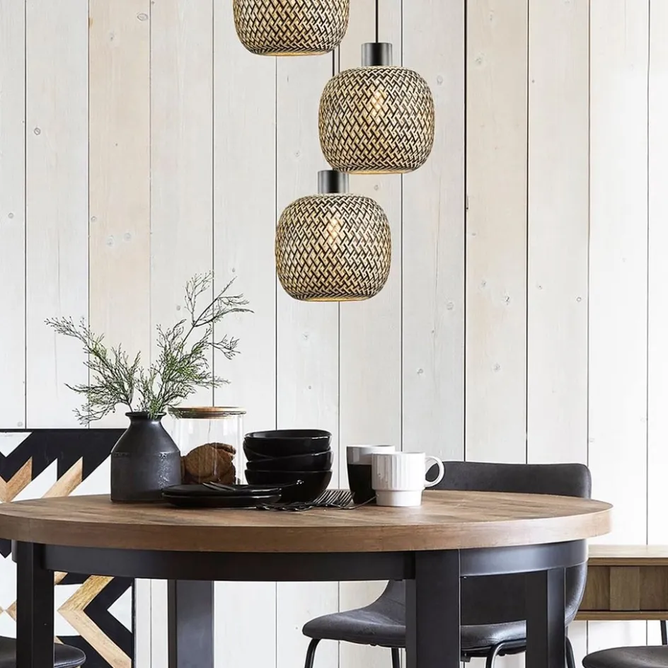 Ronde 3-lichts hanglamp zwart met bamboe kappen>Straluma