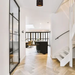 Ronde plafondlamp zwart metaal met goud></noscript>Straluma Clearance