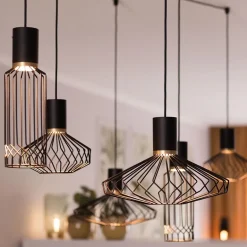 Samengestelde 6-lichts hanglamp spin met zwarte kappen><noscript><img width=