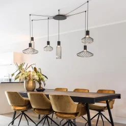 Samengestelde 6-lichts hanglamp spin met zwarte kappen><noscript><img width=