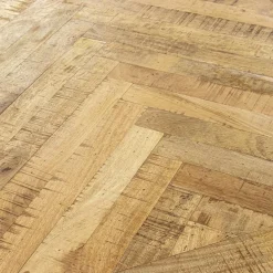 Stoere eettafel mangohout met visgraat en zwarte poot></noscript>Straluma Hot