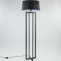 Vloerlamp Mace frame zwart exclusief kap></noscript>Straluma Best
