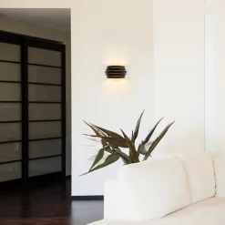 Wandlamp Scudo zwart/goud 25cm></noscript>Straluma Best