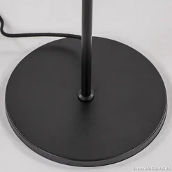 Zwarte vloerlamp met smoke glazen kap><noscript><img width=