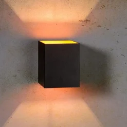 Zwarte-gouden wandlamp Xera vierkant><noscript><img width=